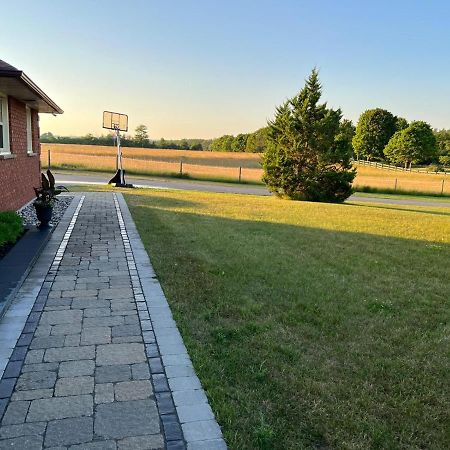 Bowmanville Event Place Dış mekan fotoğraf